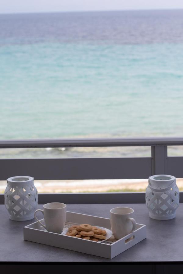 Appartement Golden Seaside 2 à Nea Roda Extérieur photo